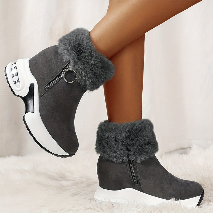 PolarWear™ Comfortable boots with side zipper 