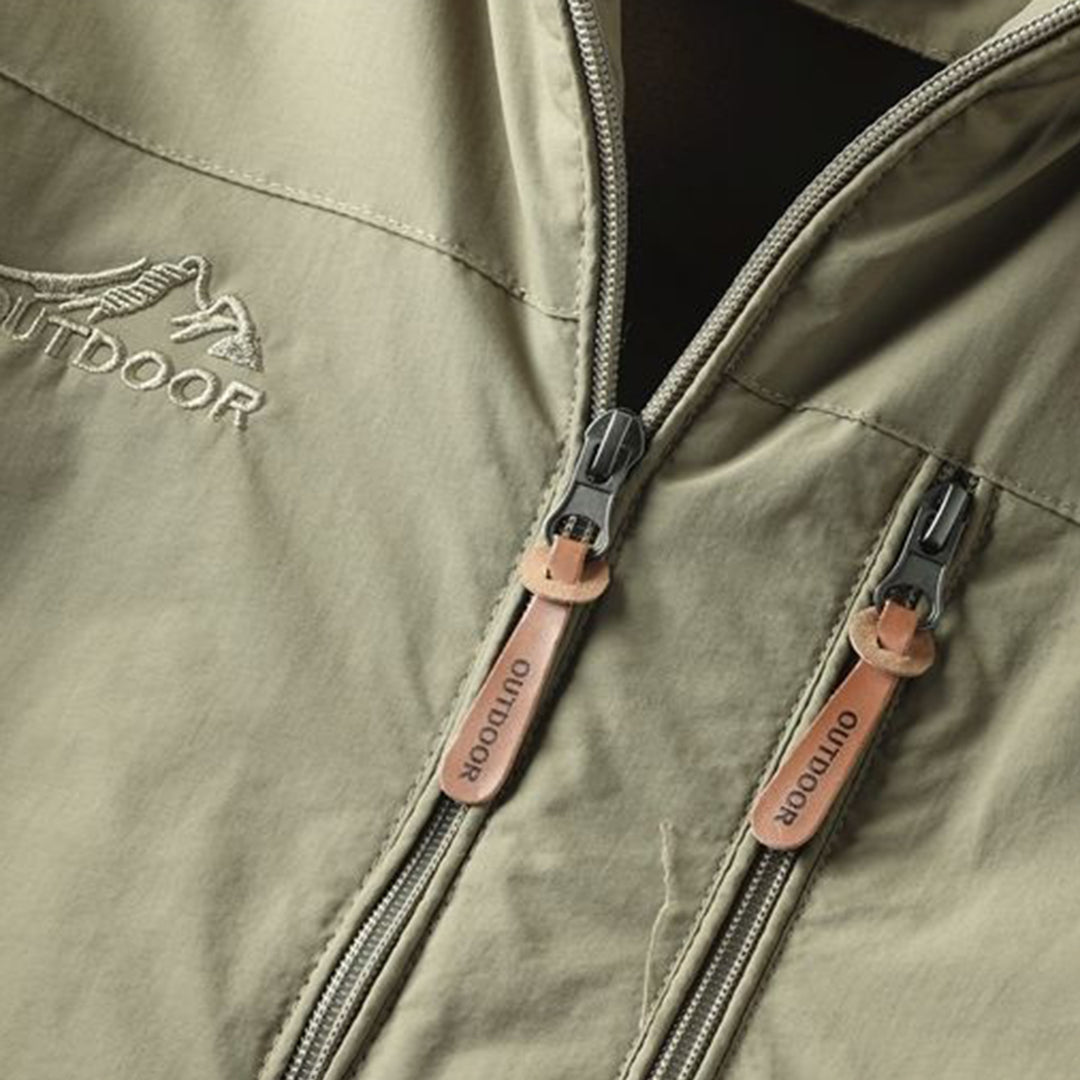 FrostCrest - Outdoor Jacket
