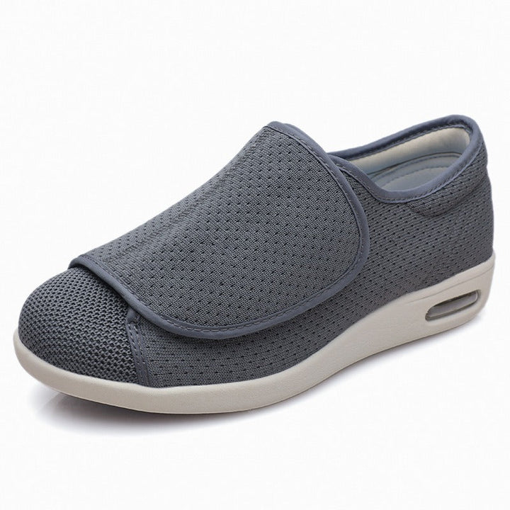StepEase - Ultimate comfort for wide and swollen feet 