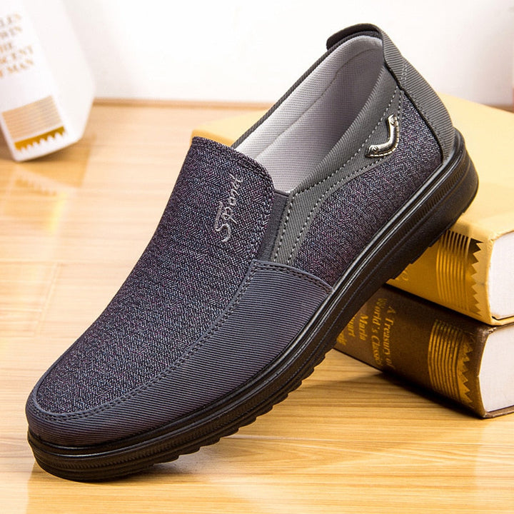 Franklin - non-slip shoes for older men - safety with every step 