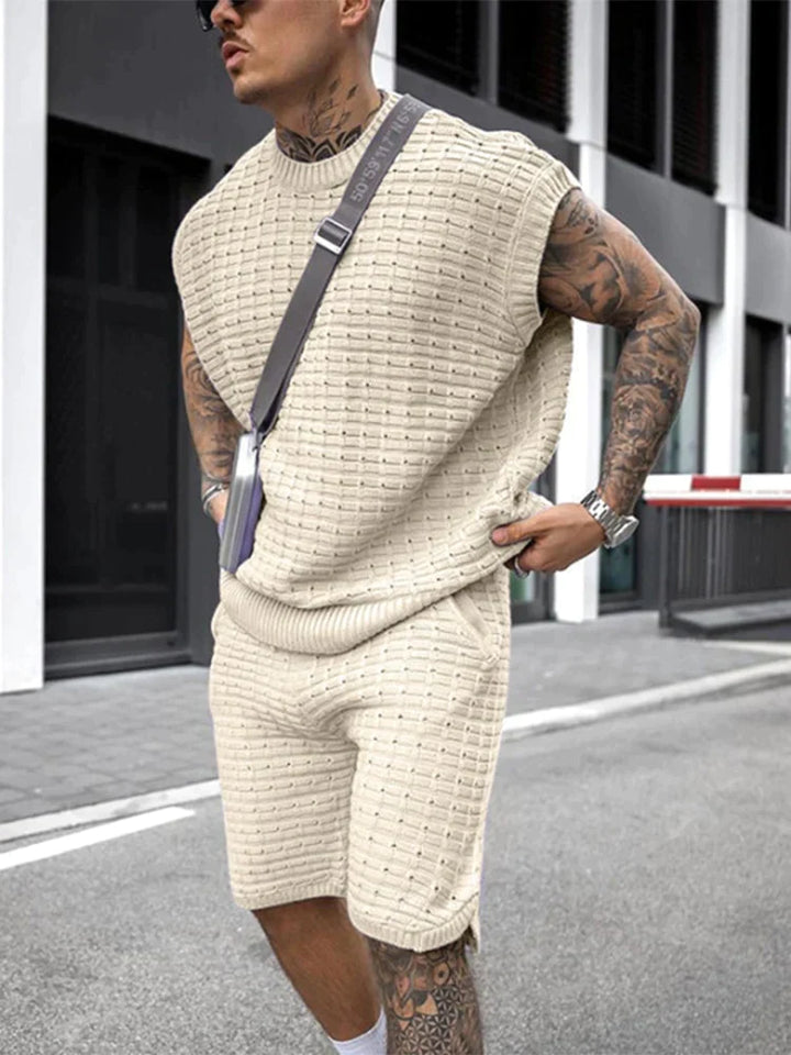 Regalio - Casual knitwear for summer 2023