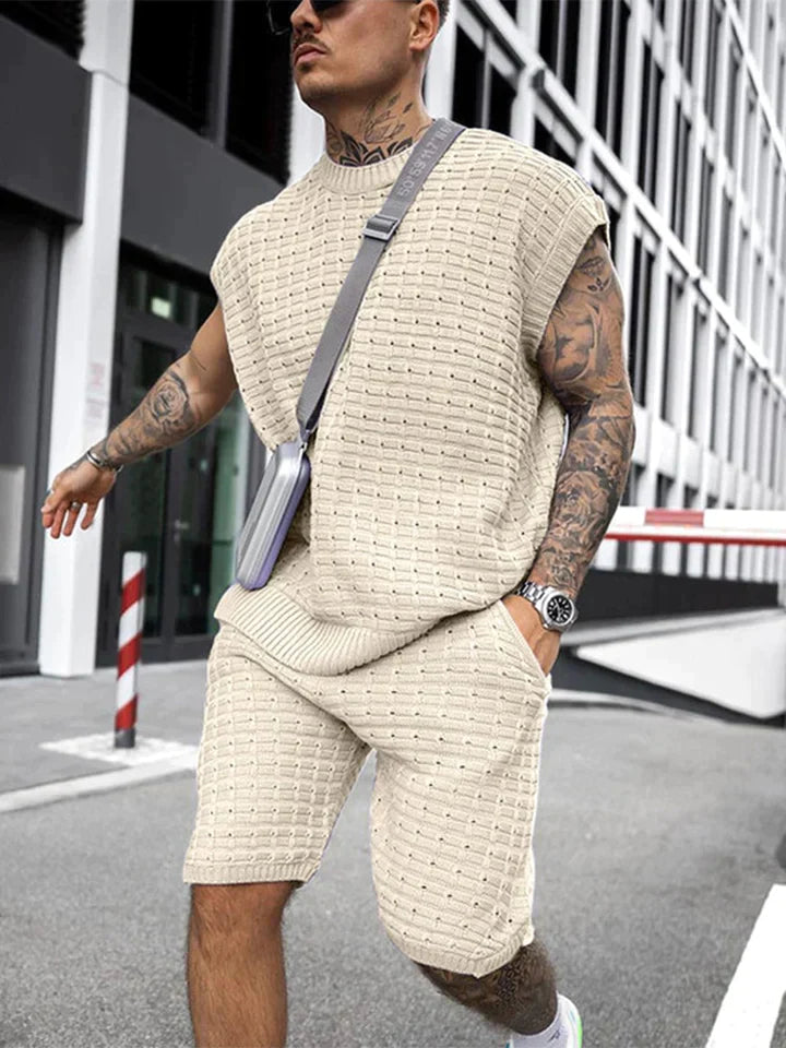 Regalio - Casual knitwear for summer 2023