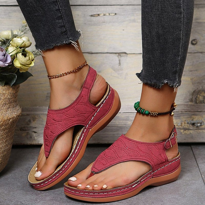 Stella - The ultimate spring sandals 