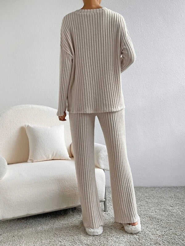 Leticia™ - Strickhose und Strickpullover für Frauen