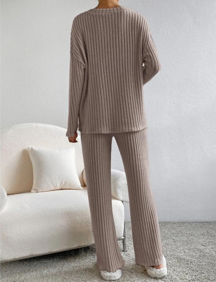 Leticia™ - Strickhose und Strickpullover für Frauen