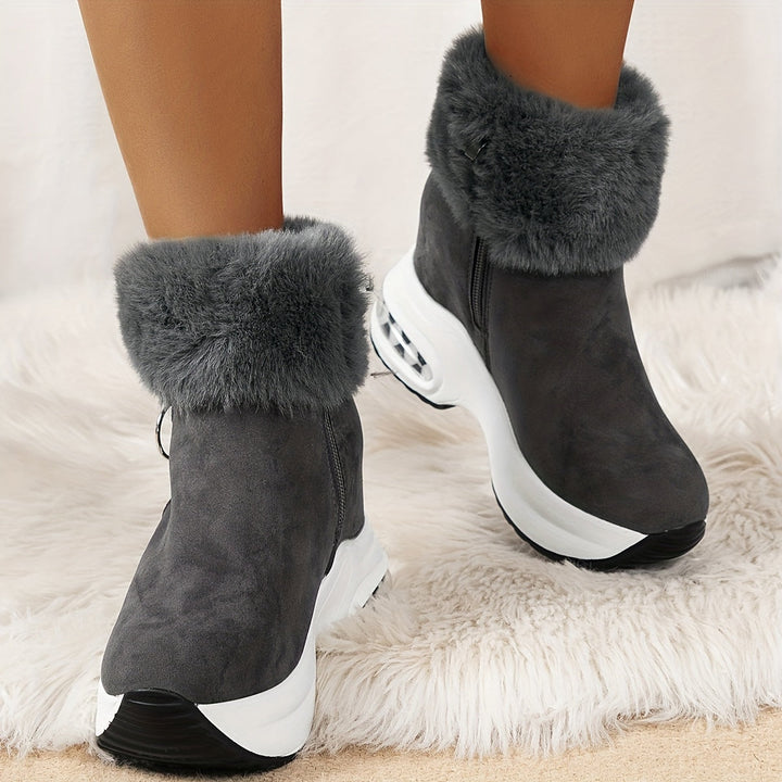 PolarWear™ Comfortable boots with side zipper 