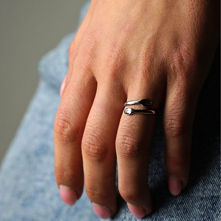 EmbraceBand - Finger Ring 