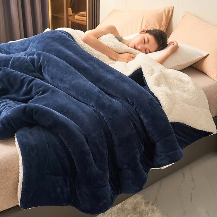 CozyCuddle™ - Hug the warm blanket 