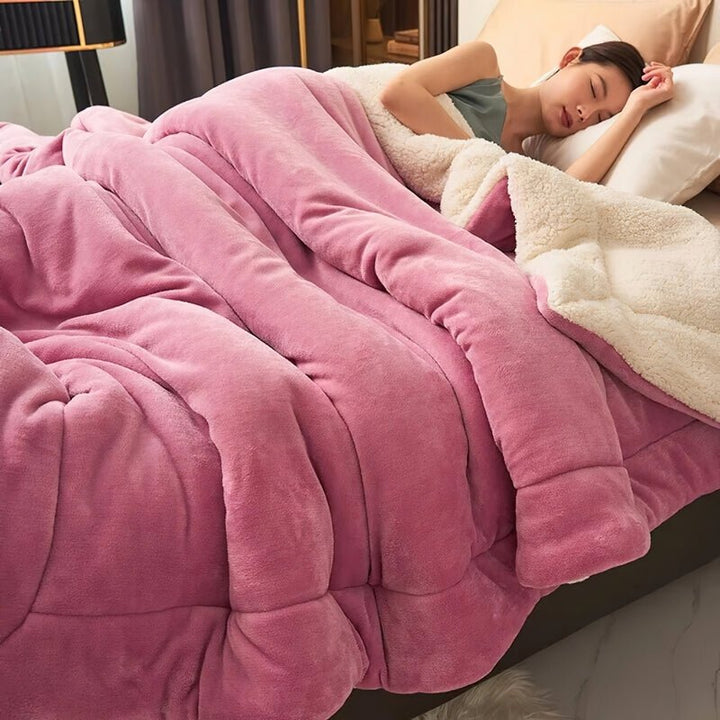 CozyCuddle™ - Hug the warm blanket 