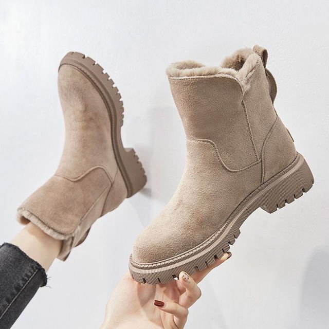 Demi™ - Comfortable and warm boots